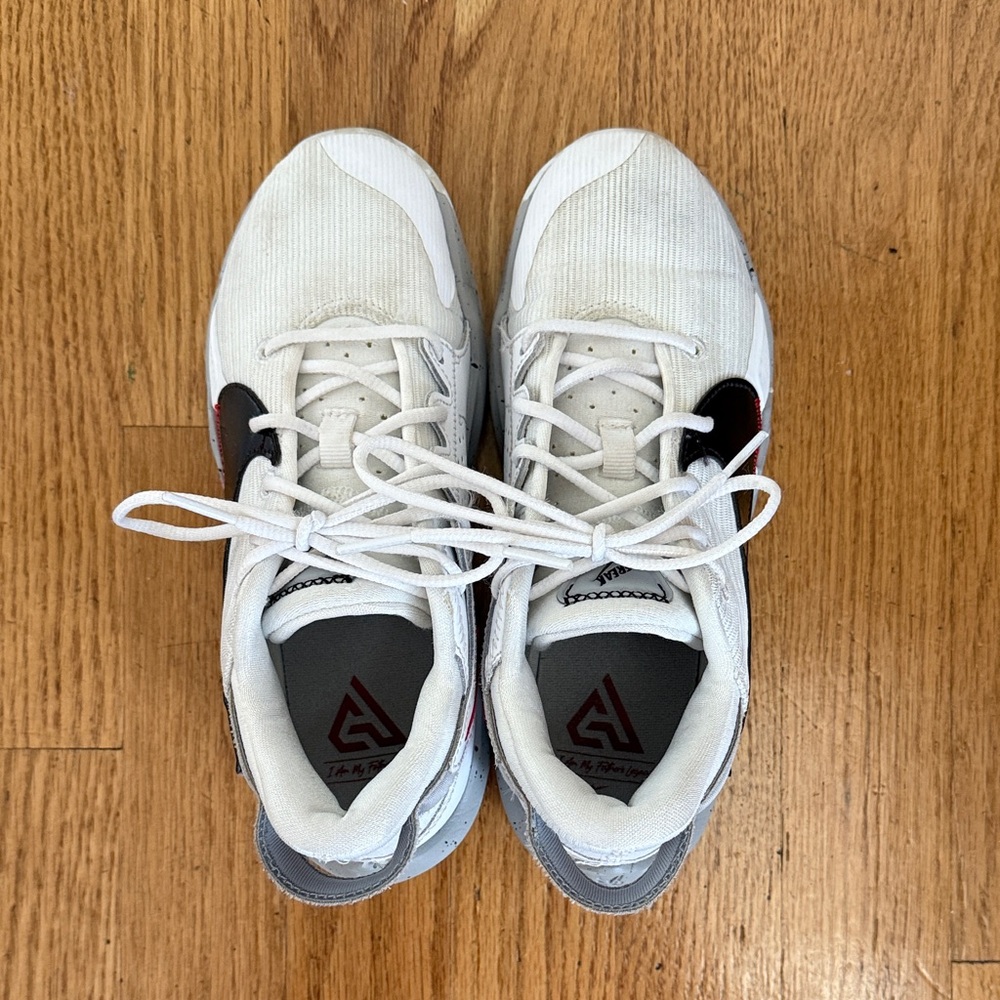 Giannis Freak 2 Kids Basketball Shoes